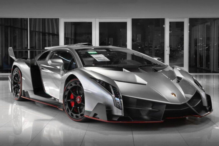1 trong 3 chiếc Lamborghini Veneno được rao bán với giá 9,4 triệu USD - Ảnh 1