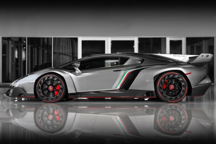 1 trong 3 chiếc Lamborghini Veneno được bán với giá 9,4 triệu USD - Ảnh 2
