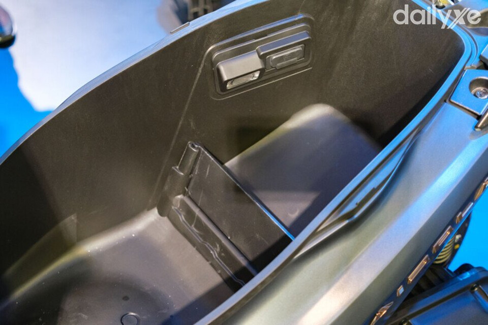 Trang bị cổng sạc tiện lợi