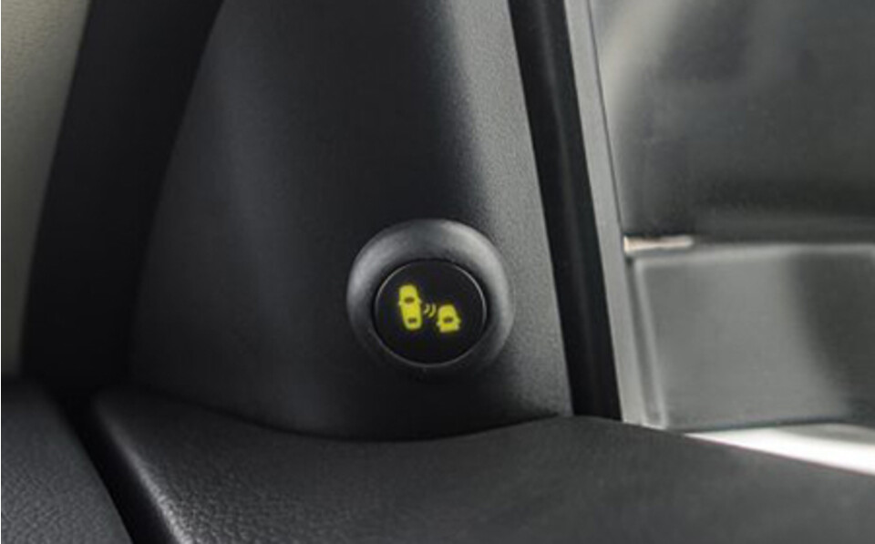 Hệ Thống Cảnh Báo Điểm Mù