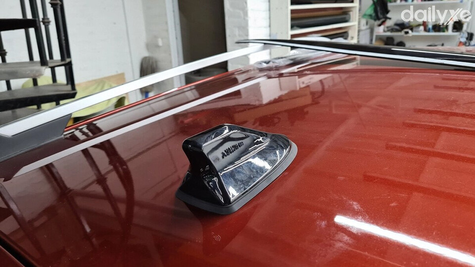 Anten vây cá giúp ích trong việc thu sóng và phát tín hiệu một cách hiệu quả