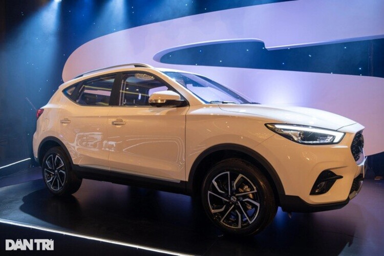 Áp lực doanh số, MG ZS hạ giá rẻ ngang Toyota Vios số sàn ap luc doanh so, mg zs ha gia re ngang toyota vios so san