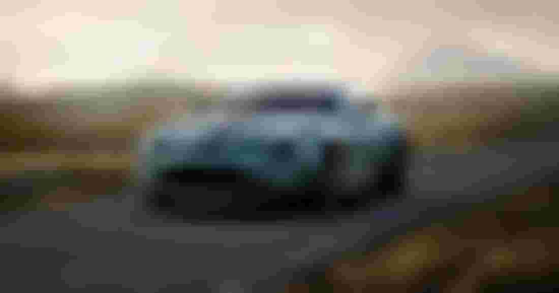 aston martin vantage f1 edition chao hang dai gia viet voi gia tu 14,699 ty dong