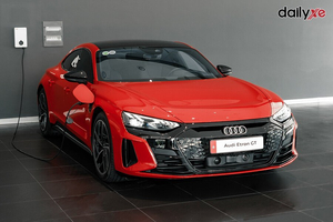 Audi e-tron GT (Máy điện) Audi e-tron GT (Máy điện)