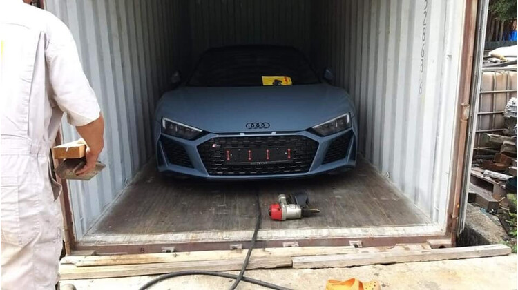 Audi r8 mui tran đắt nhất Việt Nam