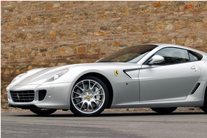 Bán đấu giá Ferrari 599 GTB Fiorano vô chủ, khởi điểm từ 1,3 tỷ đồng