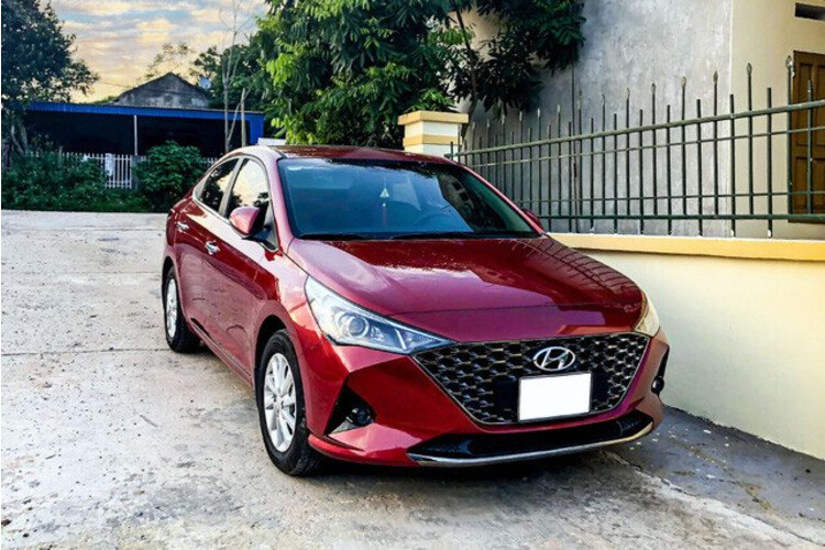 Bán Vios mua Hyundai Accent, người dùng đánh giá: Bạn có thể mua một chiếc Hyundai Accent, Người dùng nổi tiếng: