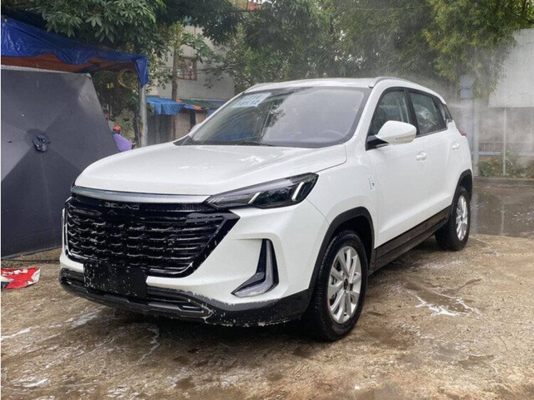 Beijing X3 bản giá rẻ bất ngờ xuất hiện tại Việt Nam với biển số, ngày mở bán có thể không còn xa beijing x3 ban gia re bat ngo xuat hien tai viet nam voi bien so, ngay mo ban co the khong con xa