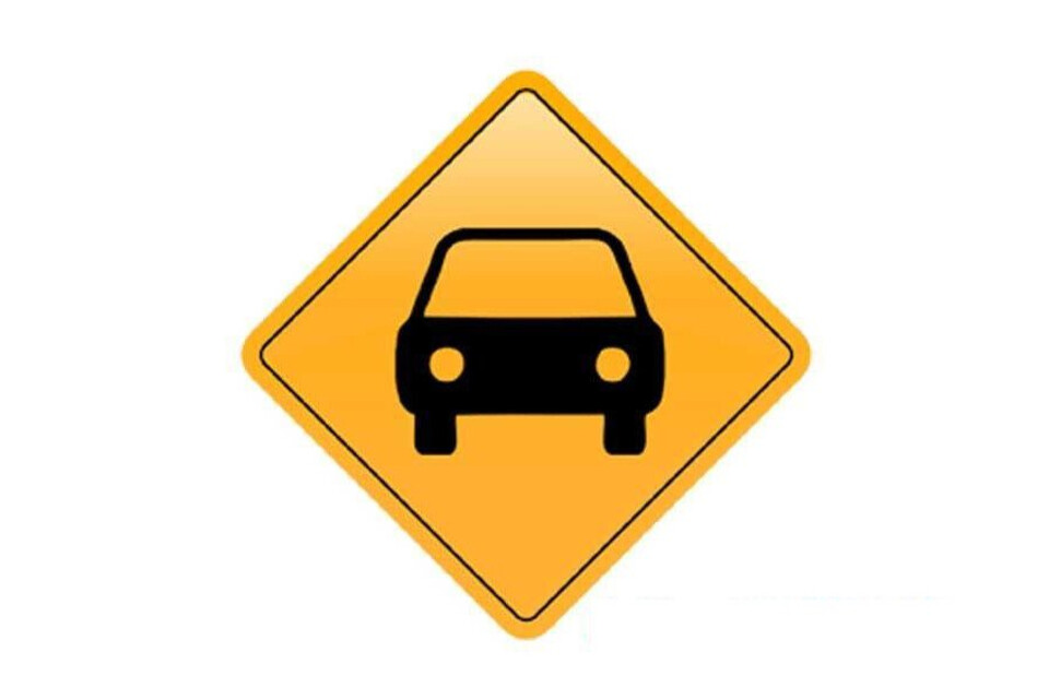 Biển báo giao thông hình thoi