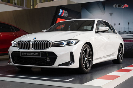 BMW 330i M Sport LCI (Máy xăng)