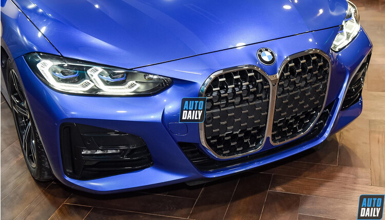 BMW 4 Series Convertible 2021: Cởi mở và khác biệt