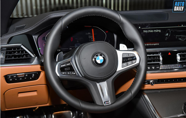BMW 4 Series Convertible 2021: Cởi mở và khác biệt