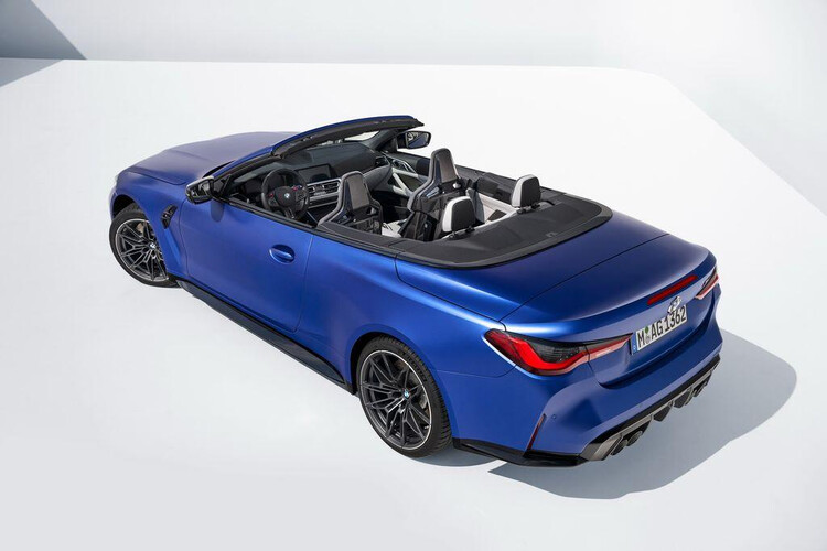 bmw-m4-tranh-mui-ra-mat-xe-the-thao-mui-tran-thuc-thu-gia-tu-1-98-ty-vnd bmw-m4-tranh-mui-ra-mat-xe-the-thao-mui-tran-thuc-thu-gia-tu-1-98-ty-vnd