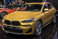 BMW X2 sDrive 18i (Máy xăng)