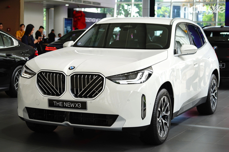 BMW X3 xDrive 20i (Máy xăng) BMW X3 xDrive 20i (Máy xăng)