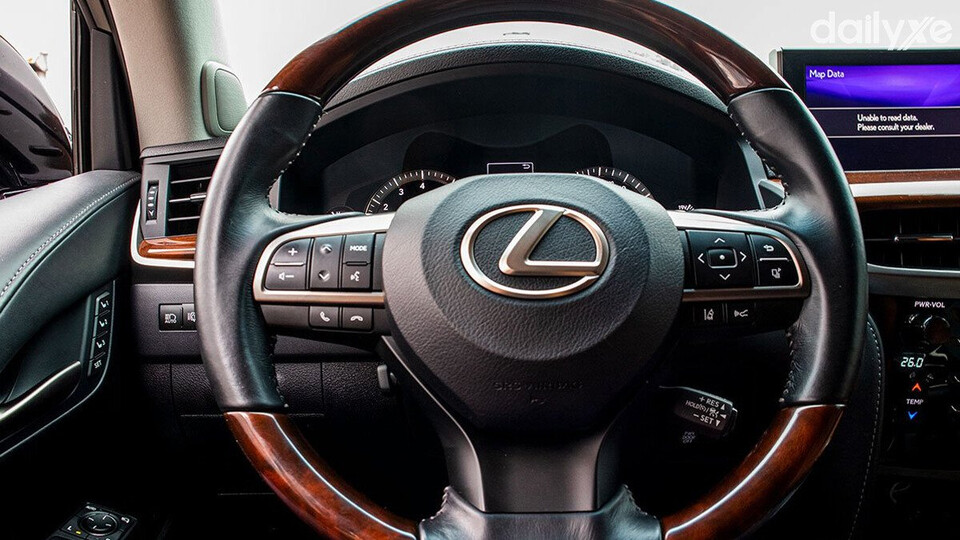 Lựa chọn màu sắc và kiểu dáng phù hợp với phong cách xe