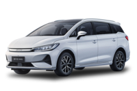 BYD M6