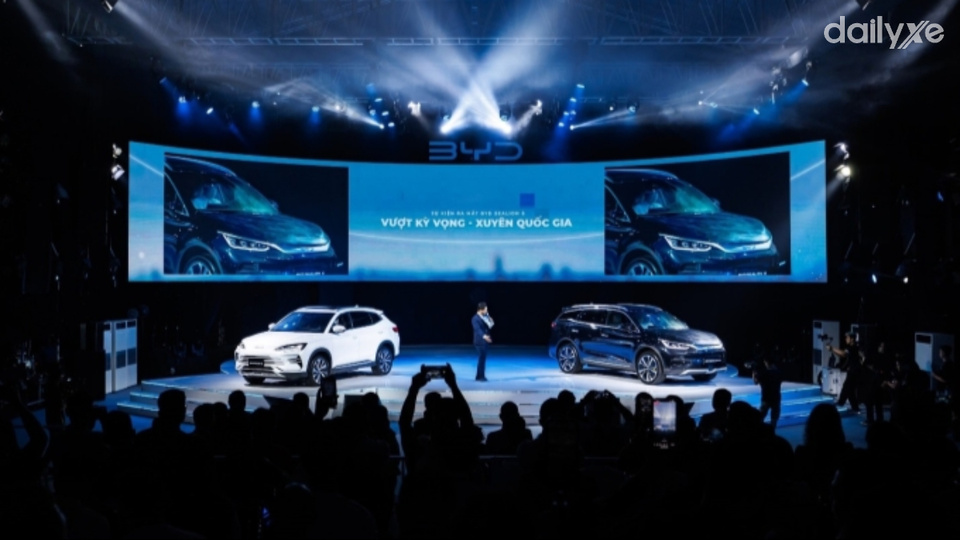 BYD Sealion 6 ra mắt tại một sự kiện
