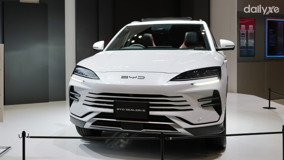 SUV hybrid sạc điện BYD Sealion 6 ra mắt tại Nhật Bản