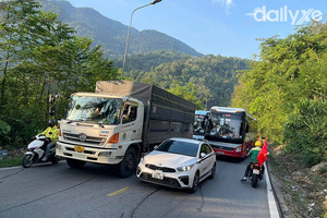 Cách vượt xe ô tô an toàn khi tham gia giao thông