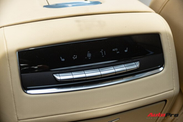 Cadillac-Escalade-ESV-gia-gan-12-ty-dong-suv-full-size-hang-sang-cho-nha-giau-viet Cadillac-Escalade-ESV-gia-gan-12-ty-dong-suv-full-size-hang-sang-cho-nha-giau-viet