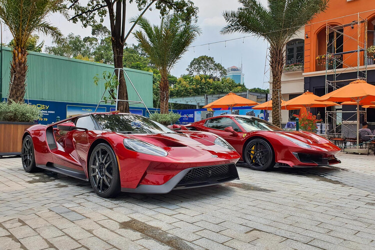 Cận cảnh Ferrari 488 Pista Spider tại TP.HCM can canh ferrari 488 pista spider tai tp.hcm