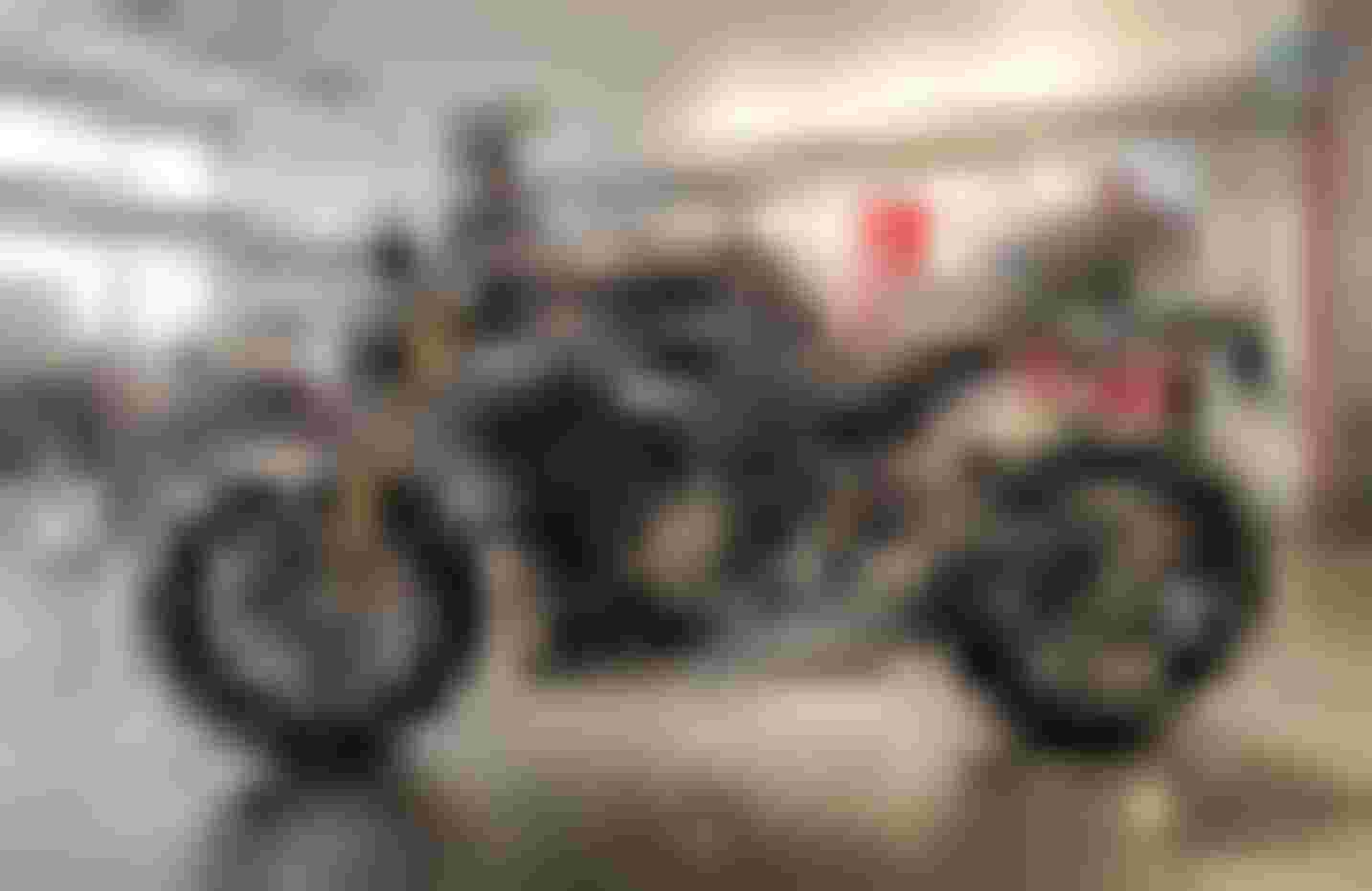 can canh phien ban dark stealth cua ducati streetfighter v4 s 2020