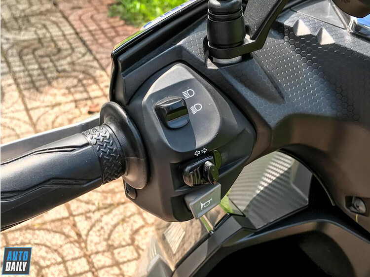 Canh-canh-yamaha-mio-125-2020-gia-hon-30-trieu Canh-canh-yamaha-mio-125-2020-gia-hon-30-trieu
