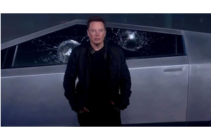 CEO Tesla bị cười nhạo sau màn thử phá kính mẫu SUV chống đạn Cybertruck