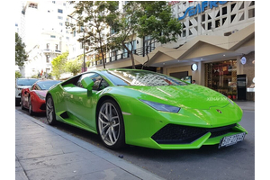 Chạm mặt Lamborghini Huracan xanh nõn chuối của anh em nhà Phan Thành - Phan Hoàng