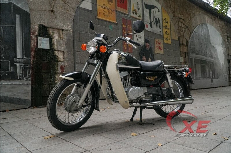 chat-lu-honda-cd-23-nam-tuoi-moi-chay-200-km-gia-220-trieu chat-lu-honda-cd-23-nam-tuoi-moi-chay-200-km-gia-220-trieu