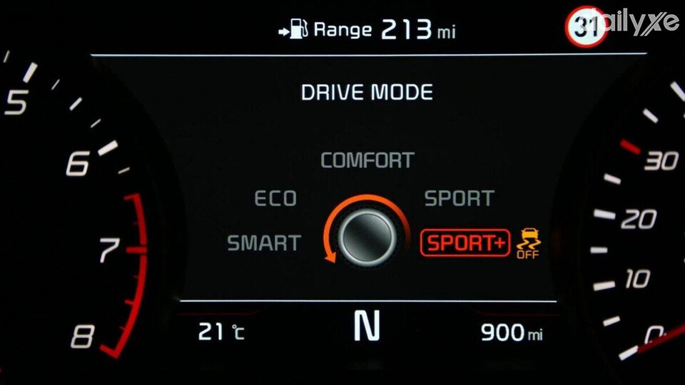 Chế độ lái Sport+ mang đến cảm giác lái mạnh mẽ, chinh phục tốc độ
