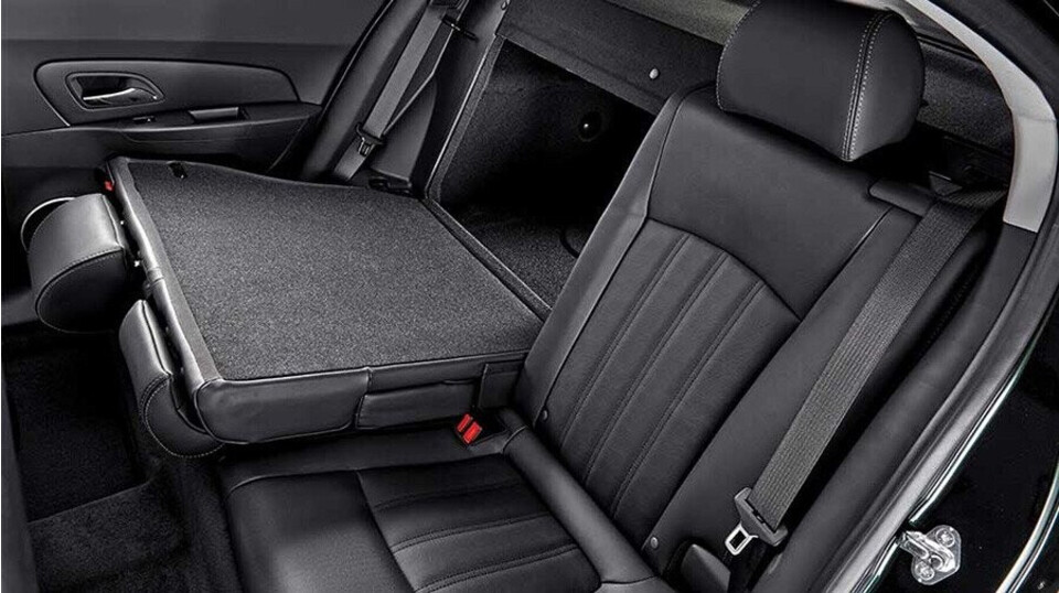 Ghế gập theo kiểu 60:40 để có thể dễ dàng mở rộng khoang chứa đồ