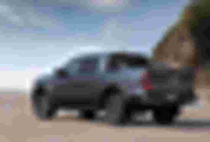chi tiet ford ranger 2022: nang cap toan dien, xay chac ngoi dau phan khuc