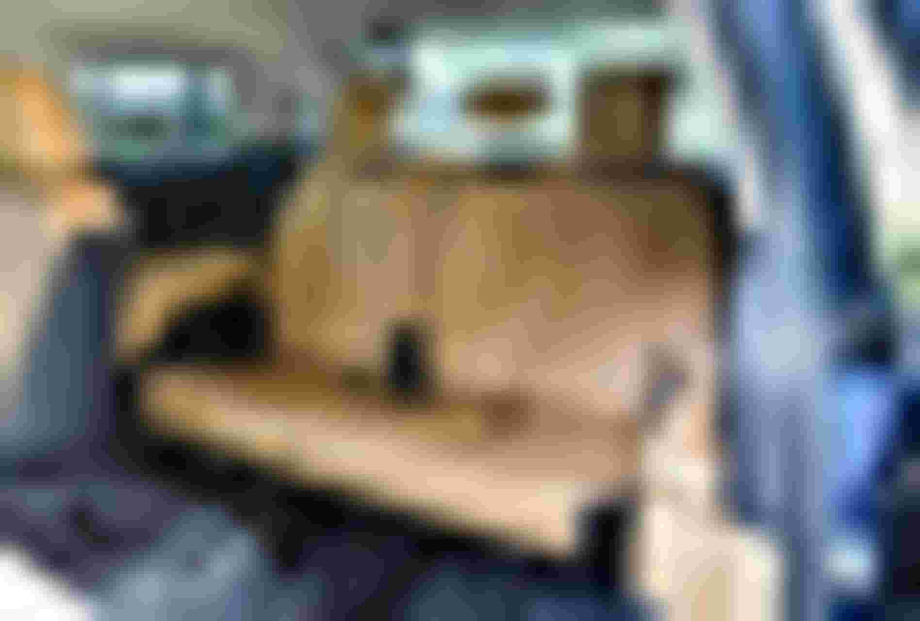 chon kia carnival hay hyundai santa fe trong tam gia 1,4 ty dong?