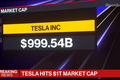 Cổ phiếu tăng vọt, Tesla trở thành công ty có vốn hóa nghìn tỷ đô