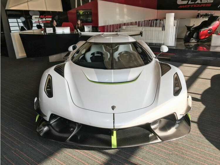 Đại lý Việt chào bán Koenigsegg Jesko giá 114 tỷ đồng - siêu xe biến giấc mơ lớn thành hiện thực Tạm biệt Koenigsegg Jesco, 114 tuổi tại Việt Nam
