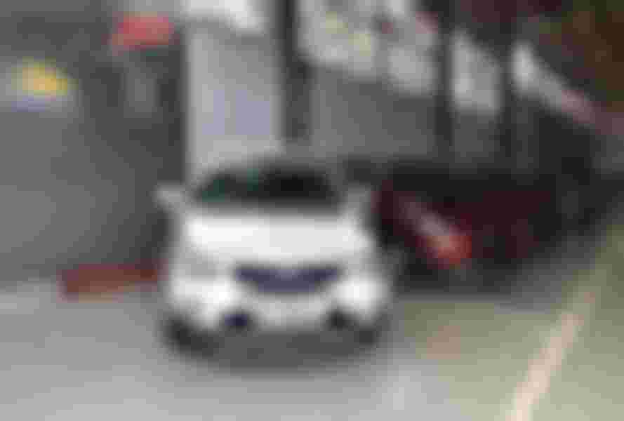 Khu vực trưng bày xe Chevrolet sang trọng và rộng lớn - Hình 4