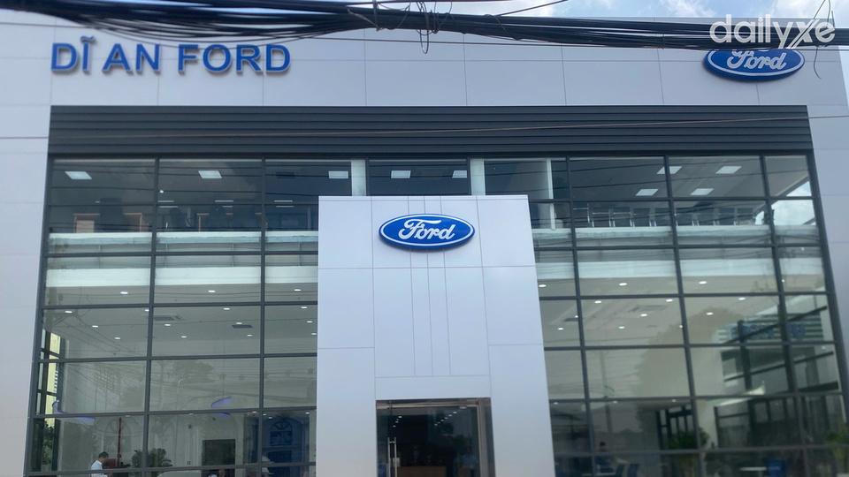 Đại lý Ford Dĩ An xây dựng theo tiêu chuẩn