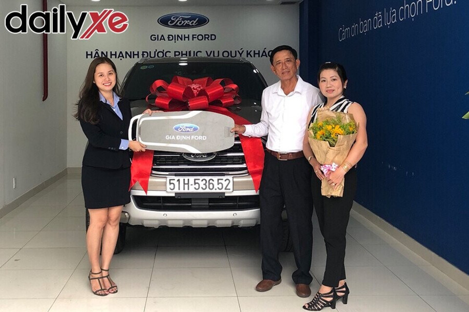 Lễ bàn gia xe cho khách hàng - Hình 5