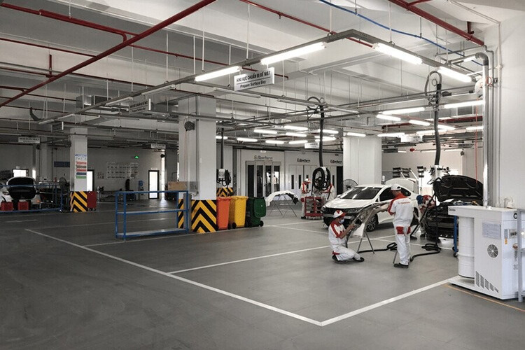 khu vực sửa chữa cơ thể