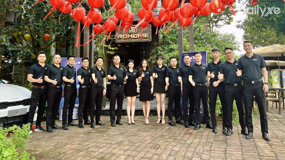 Nhân viên tại KIA Bắc Ninh