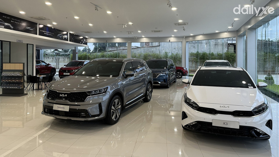 Phòng trưng bày xe của Đại lý KIA Buôn Hồ - Đắk Lắk