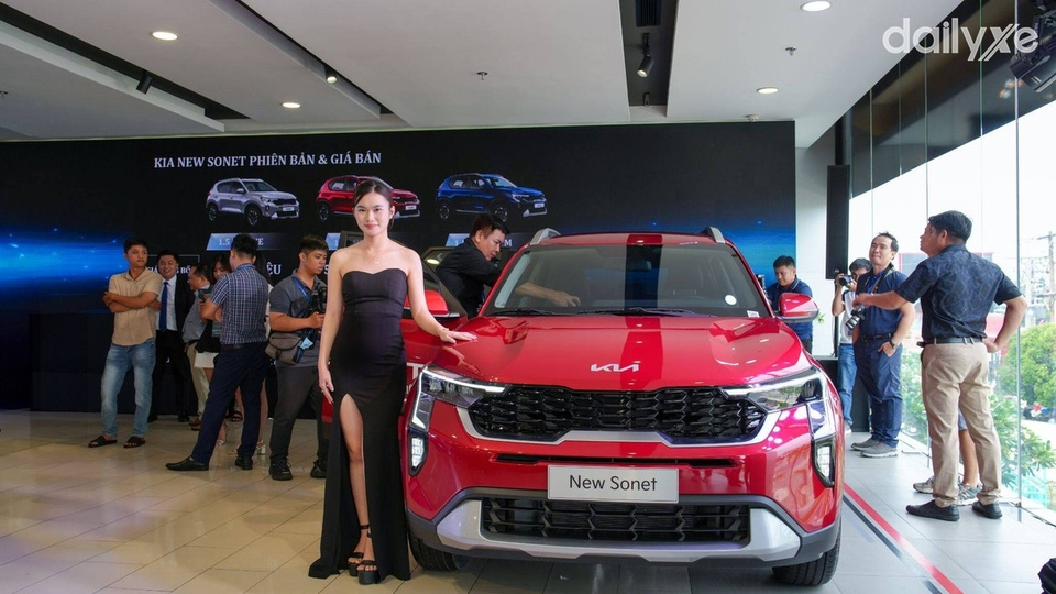 Phòng trưng bày xe tại KIA Cà Mau