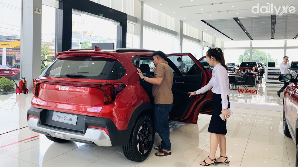 Đội ngũ nhân viên phục vụ tận tình