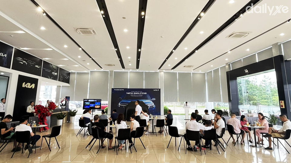 Đội ngũ nhân viên tận tình chu đáo