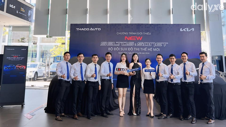 Đội ngũ nhân viên chuyên nghiệp, tận tình