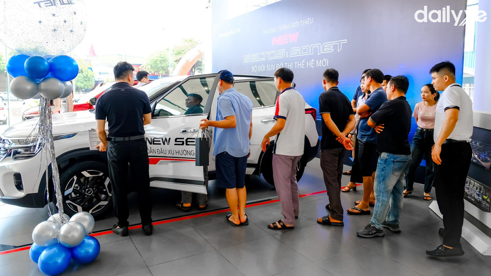 Đội ngũ nhân viên phục vụ tận tình