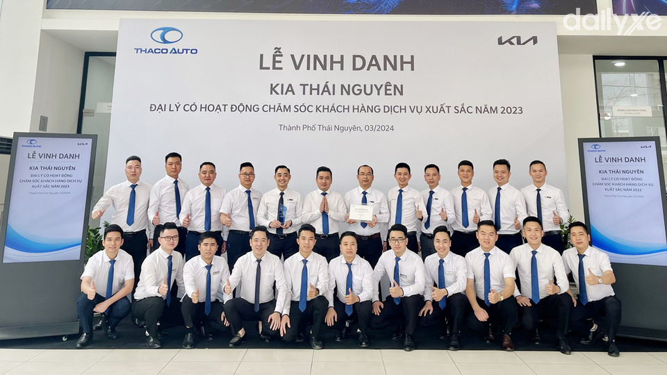Đội ngũ nhân viên được đào tạo bài bản và chuyên nghiệp