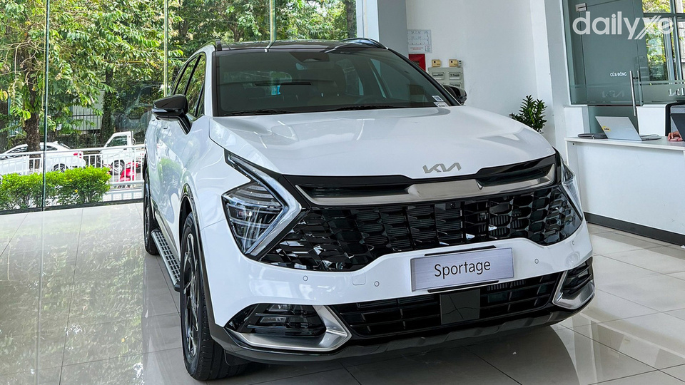 Phòng trưng bày xe tại KIA Thốt Nốt